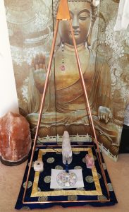 copper-pyramid-27degrees-150cm-tall-3